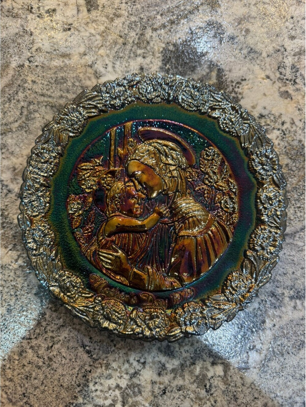 Fenton Commemorative Mother's Day Plate with Bas-Relief